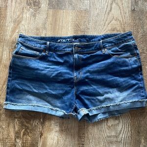 Ava and Viv midi plus size jean shorts- 22W